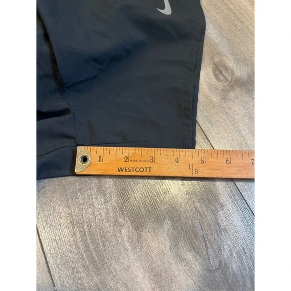 Nike Dri-FIT Mens Challenger 5 Inch Running Shorts Black Small Pocket Bin O-20 - Picture 4 of 5